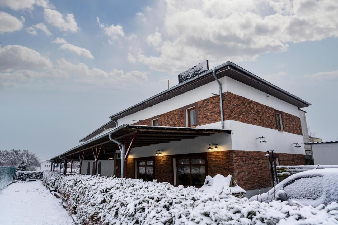 Apartamentowiec Kuzniar Kostrzyn nad Odra Esterno foto