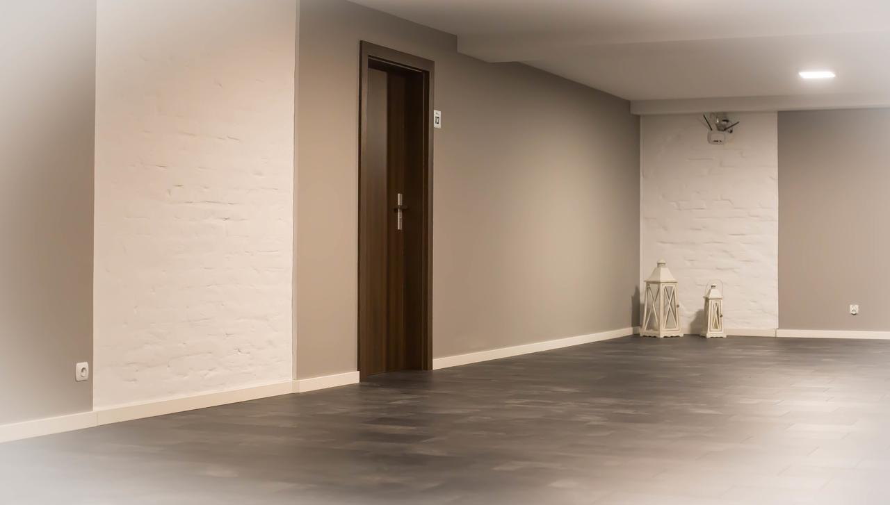 Apartamentowiec Kuzniar Kostrzyn nad Odra Esterno foto
